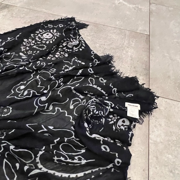 Zadig&Voltaire blue scarf with skull print worn twice super cute “ - Picture 2 of 4